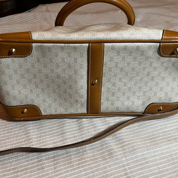 Gucci Handbag See Images for Authentication - Picture 9 of 16